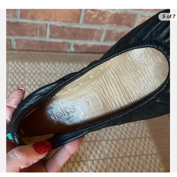 Gently used size 7 Tieks - Picture 3 of 5